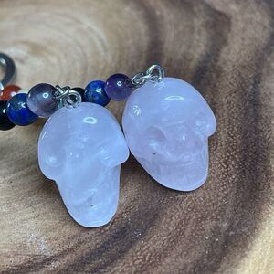 Rose quartz skull carving key chain key ring 7 chakra beads rainbow